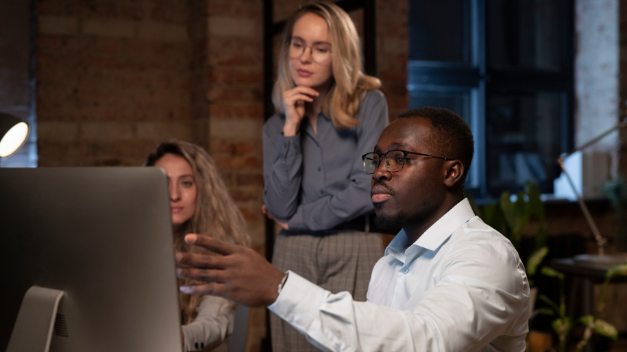 Top automation tools offer real-time orchestration, visibility, and AI-powered execution — all in one place.